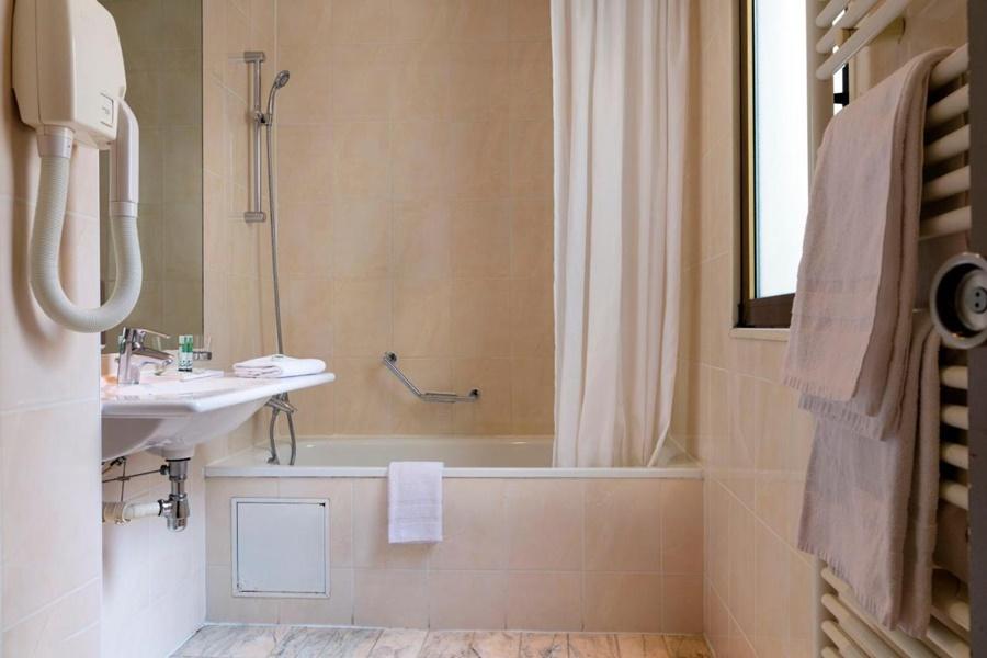 Hotel Touraine Opéra 4*